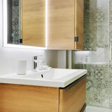 Wonderful 1br - 5p - Sacre Coeur *